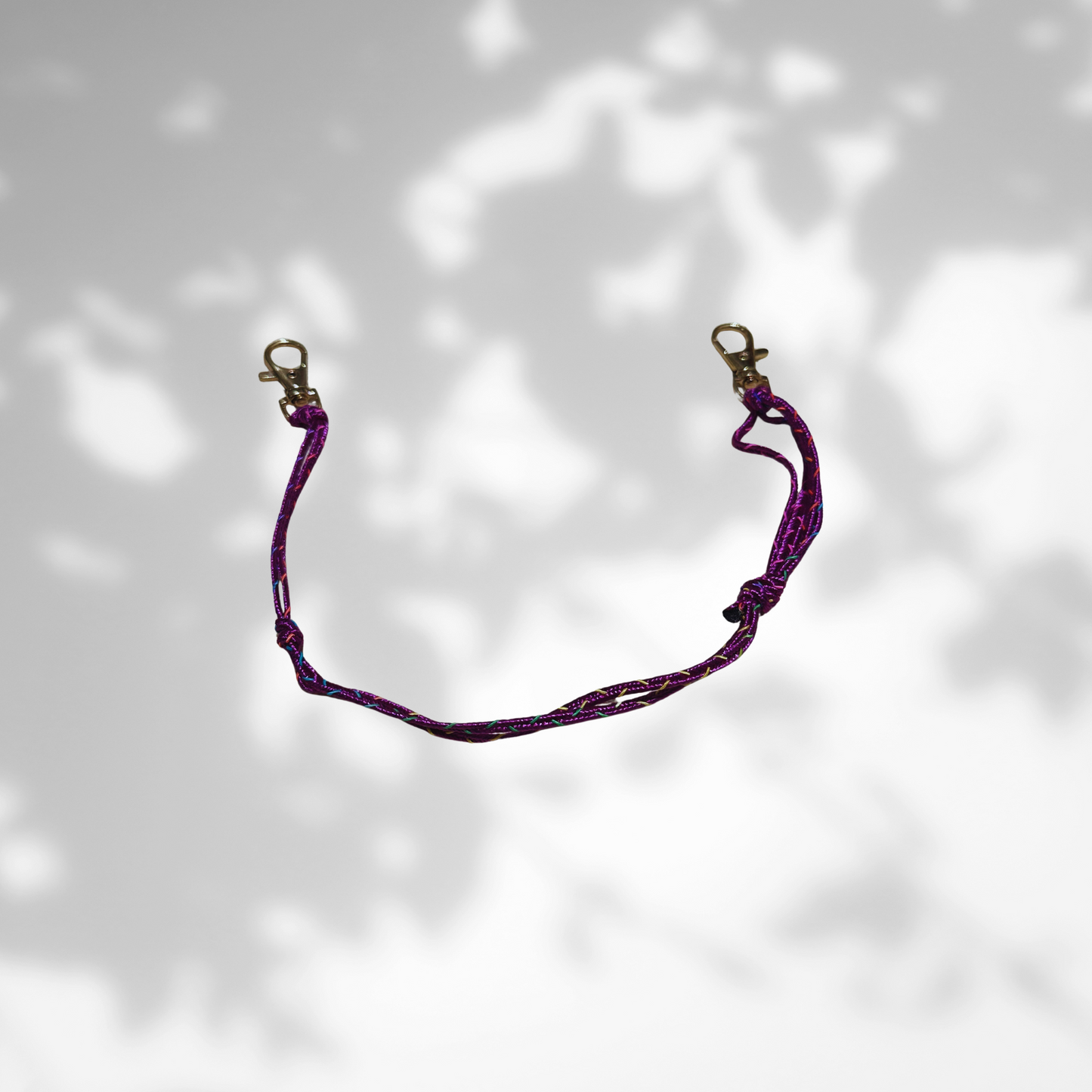 Rosé Twist Charm