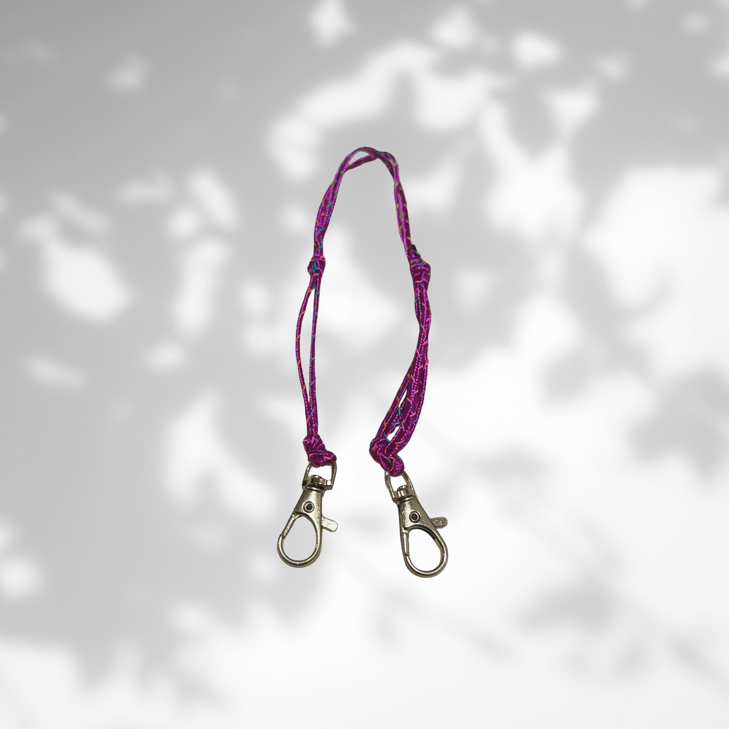 Rosé Twist Charm