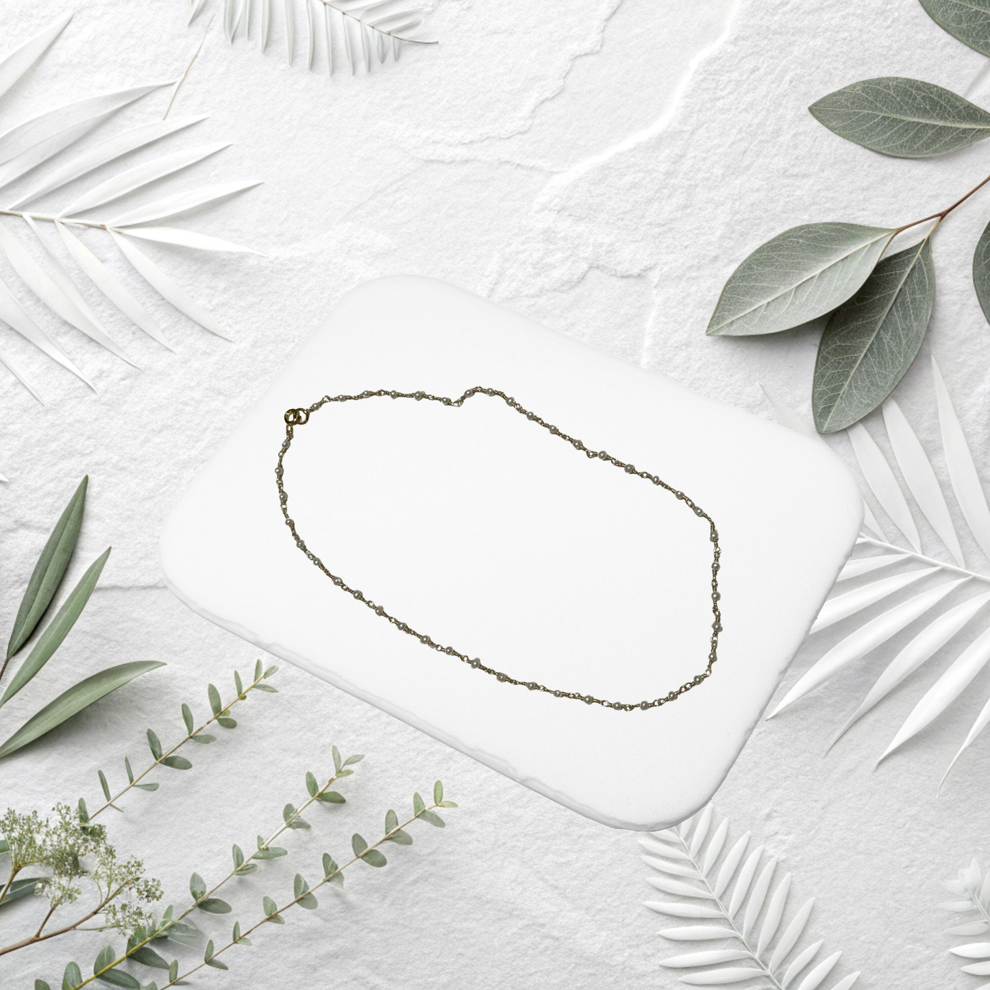 Graceful Pearl Necklace
