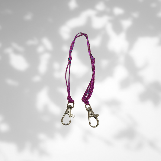 Rosé Twist Charm